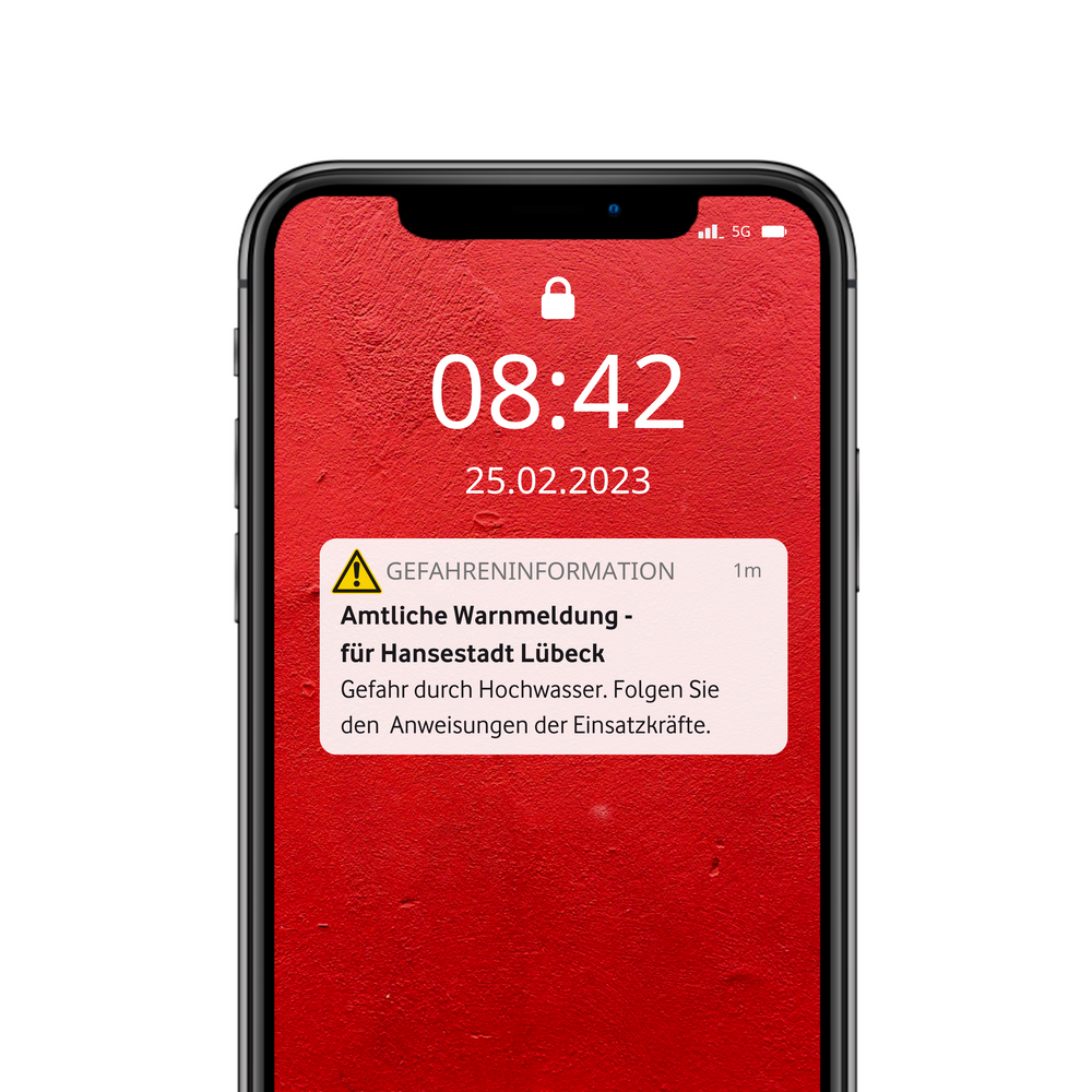 Premiere: Das neue Katastrophen-Warnsystem Cell Broadcast kam in Deutschland erstmals am 25. Februar 2023 bei einem Hochwasser in Lübeck zum Einsatz.